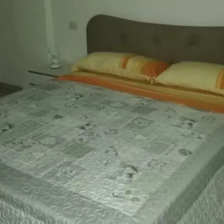 Casa Marina לינה וארוחת בוקר *