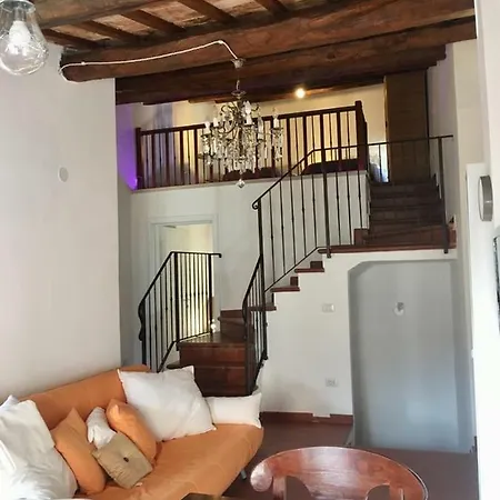 Casa Marina לינה וארוחת בוקר פוליניו