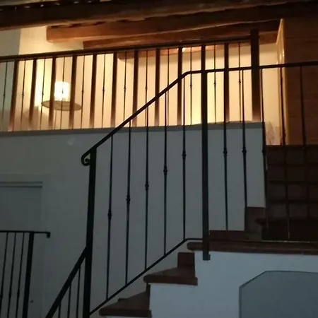 Casa Marina לינה וארוחת בוקר פוליניו