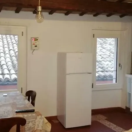 לינה וארוחת בוקר Casa Marina