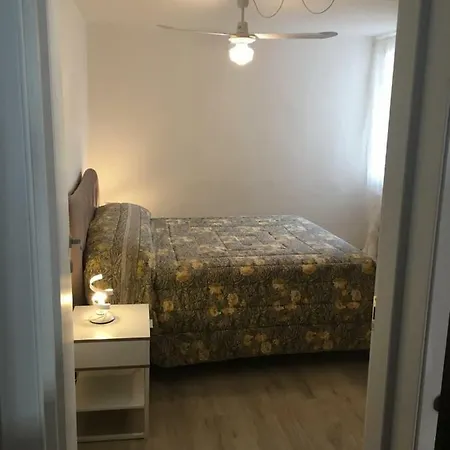 Casa Marina פוליניו