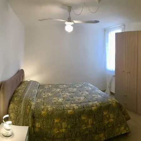 Casa Marina לינה וארוחת בוקר